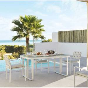 Conjunto comedor para exterior en aluminio blanco con 4 sillones y mesa modelo kurve